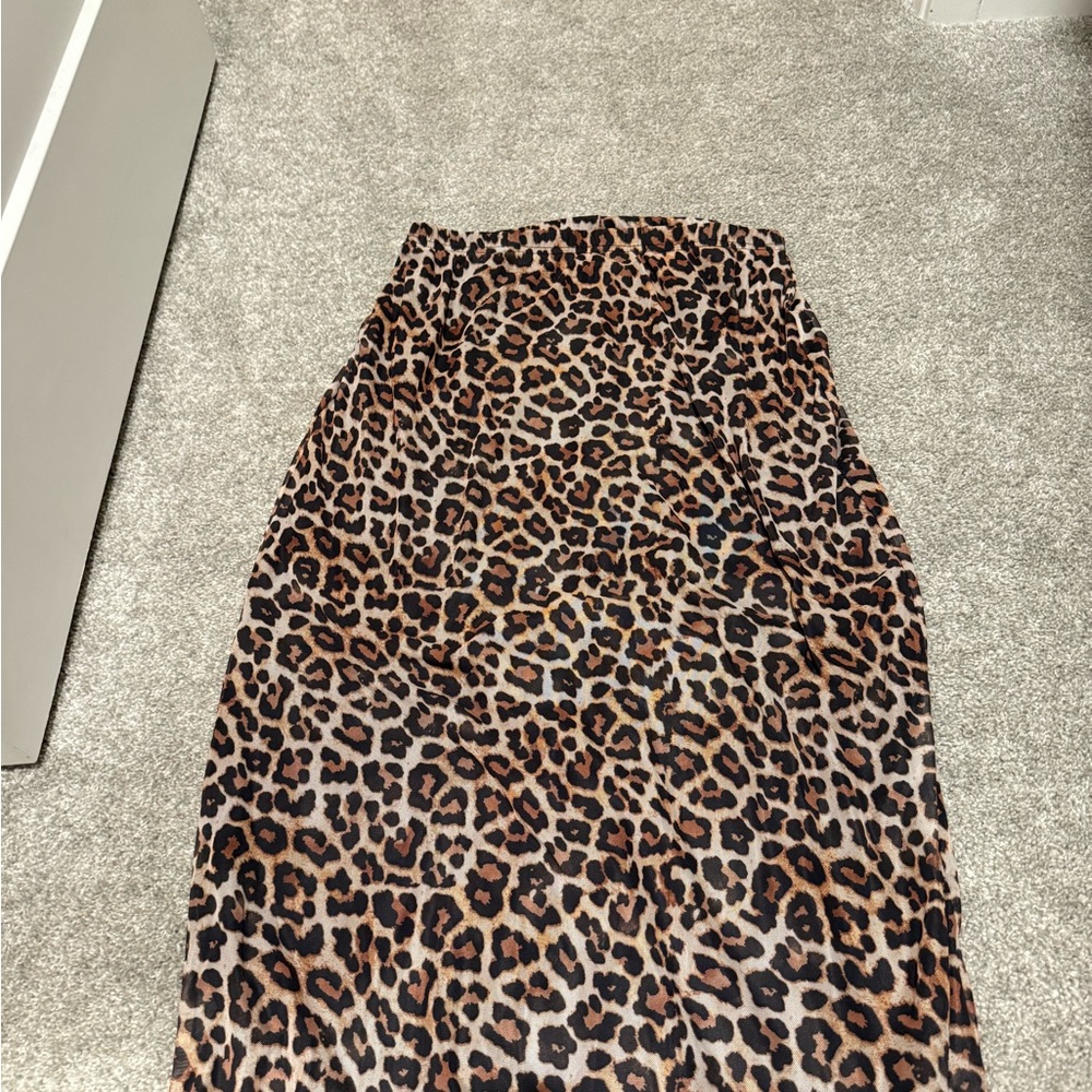 PrettyLittleThing Animal Print maxi Skirt